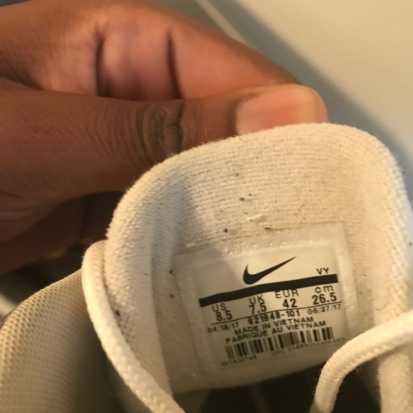 Size 8.5 Air Uptempo 96 Knicks UPC 921948-101 - Picture 6 of 6